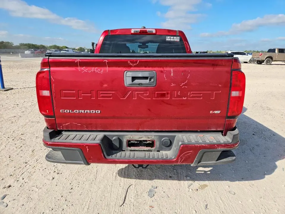 2021 CHEVROLET COLORADO LT  