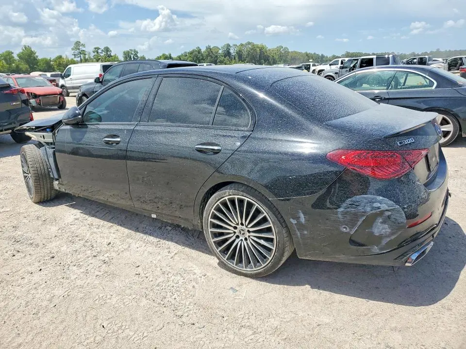 2025 MERCEDES-BENZ C 300  