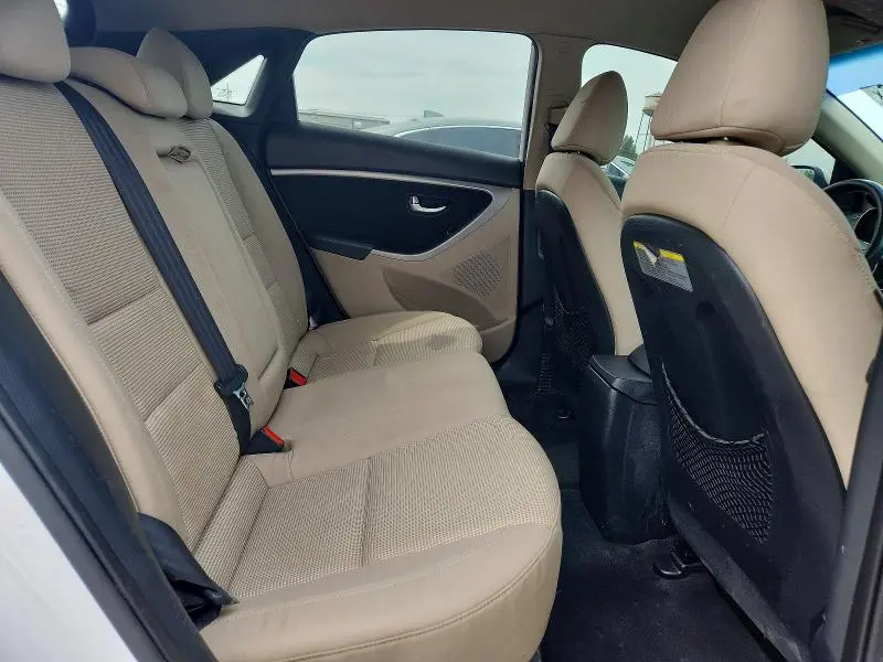 2013 HYUNDAI ELANTRA GT BASE  