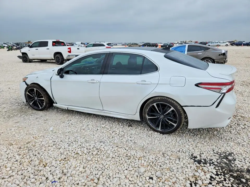 2018 TOYOTA CAMRY XSE V6  