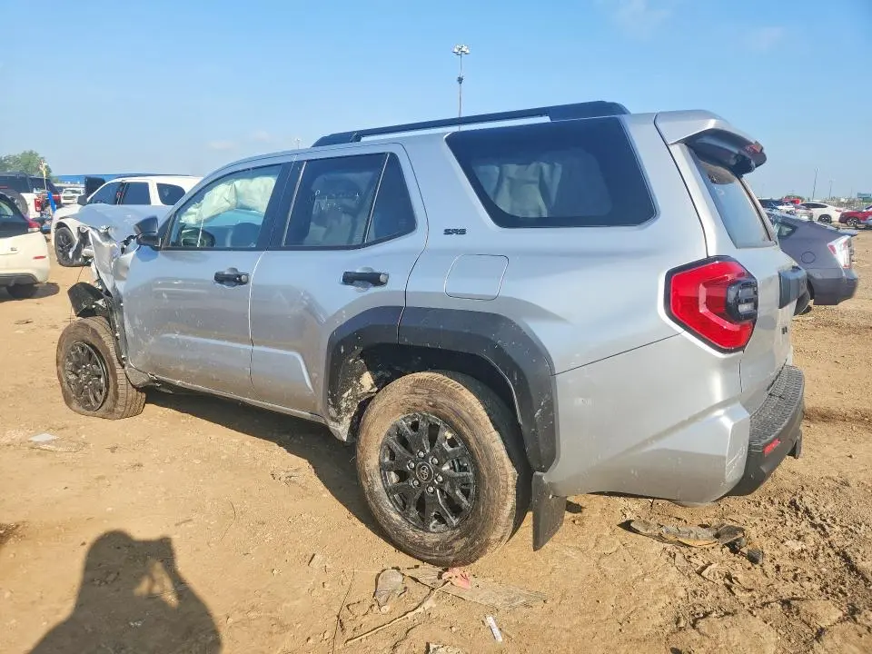 2026 TOYOTA 4RUNNER SR5  