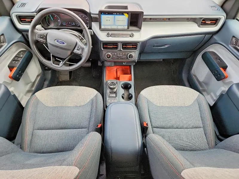 2023 FORD MAVERICK XL  