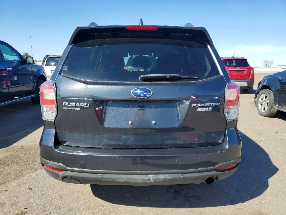 2017 SUBARU FOREST 2.5   