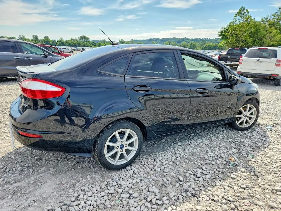 2019 FORD FIESTA SE  