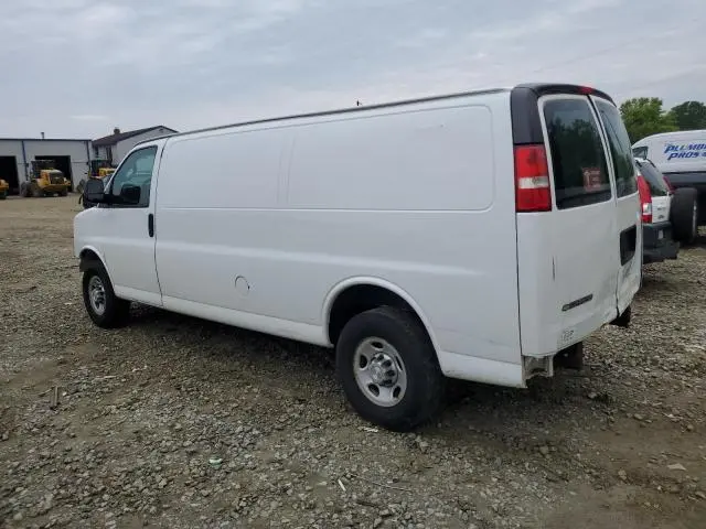2017 CHEVROLET EXPRESS G2500   