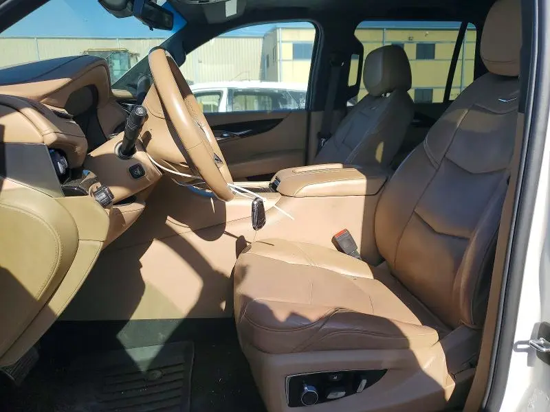 2020 CADILLAC ESCALADE PLATINUM  