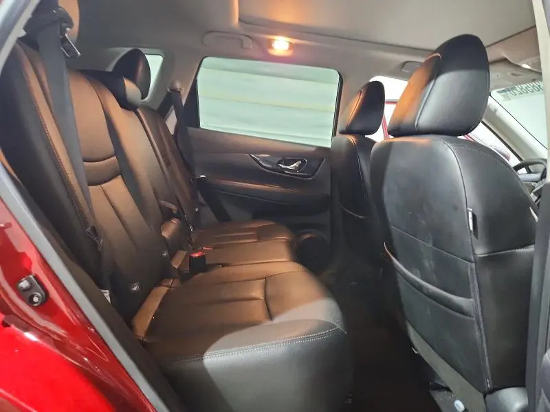 2020 NISSAN ROGUE SL  