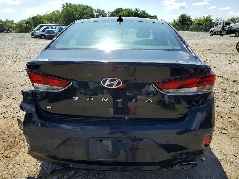 2018 HYUNDAI SONATA SE  