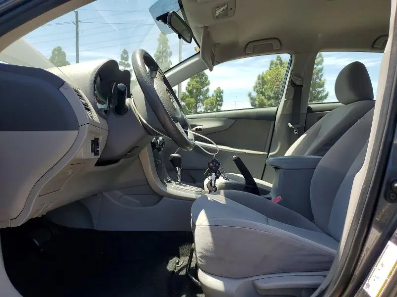 2010 TOYOTA COROLLA LE  
