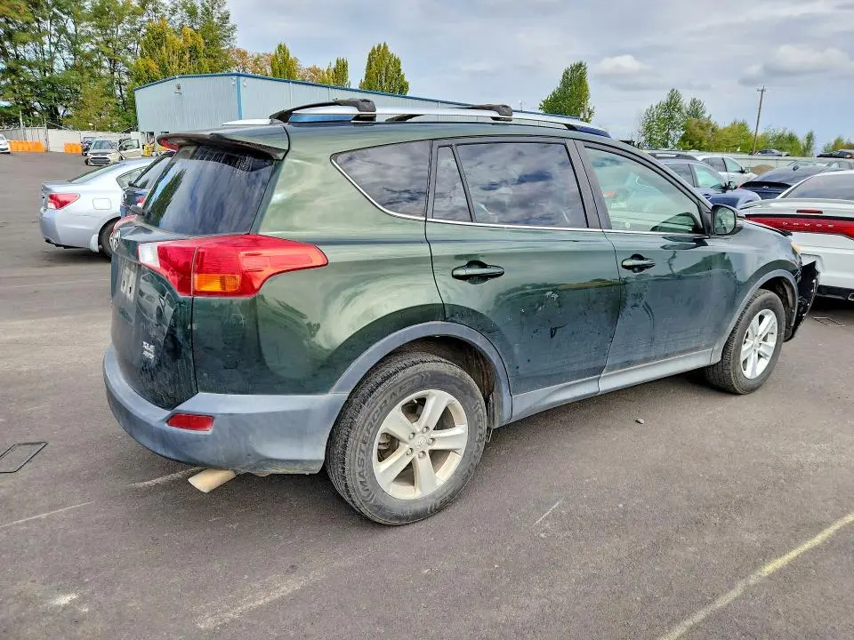 2013 TOYOTA RAV4 XLE  