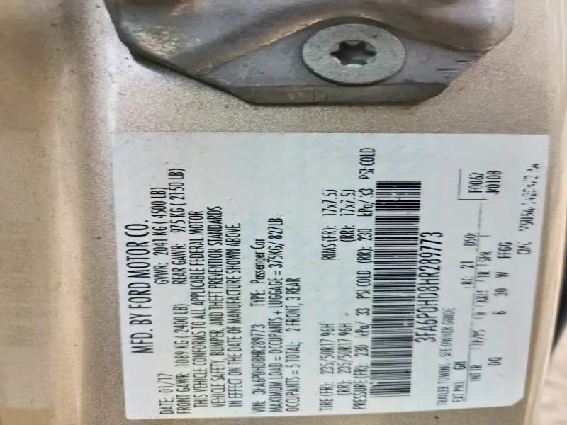 2017 FORD FUSION SE  