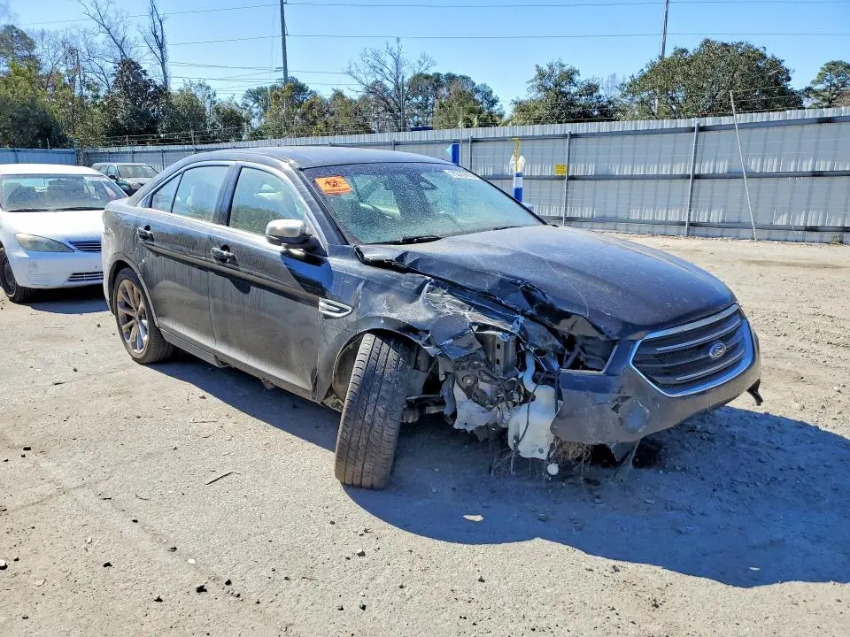 2017 FORD TAURUS LIMITED  