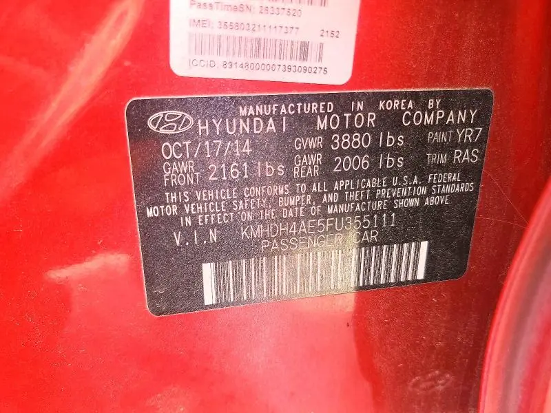 2015 HYUNDAI ELANTRA SE  