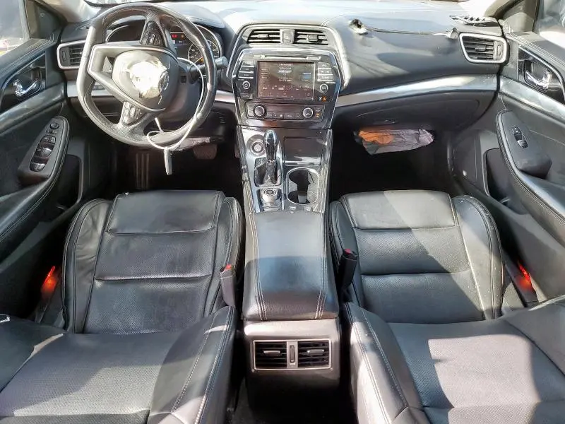 2020 NISSAN MAXIMA SV  