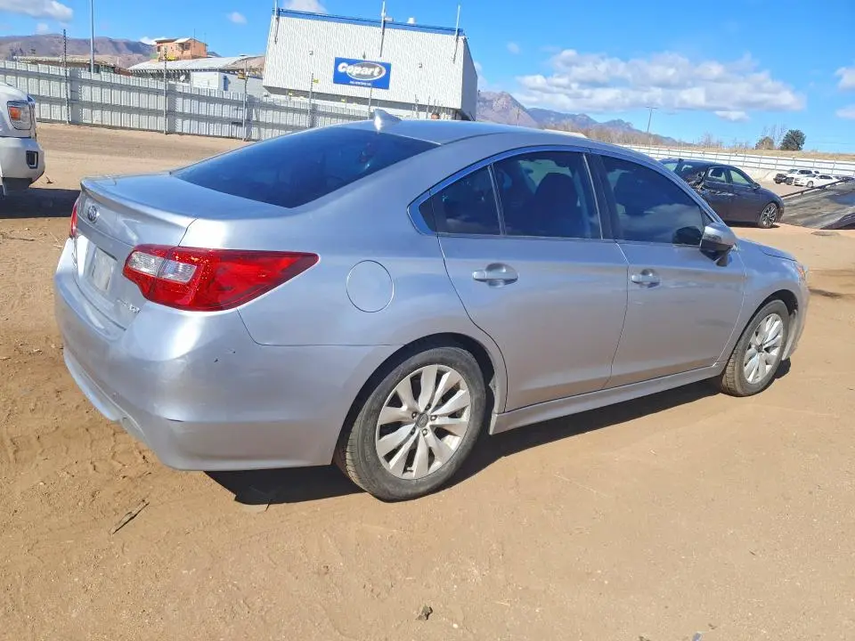 2016 SUBARU LEGACY   