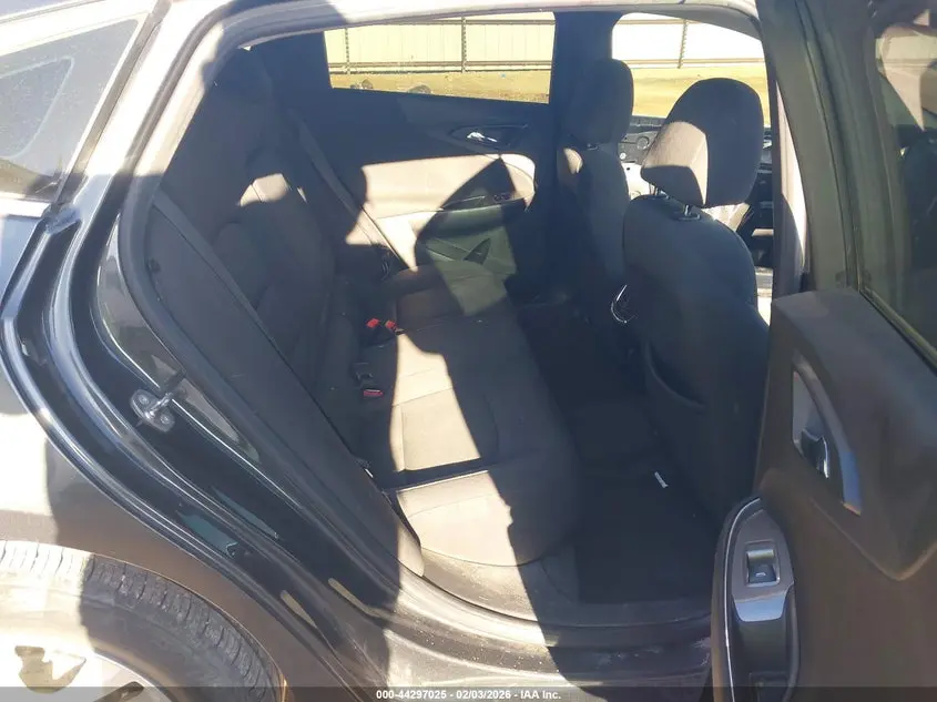 2017 CHEVROLET MALIBU 1LT