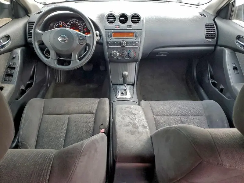 2010 NISSAN ALTIMA BASE  