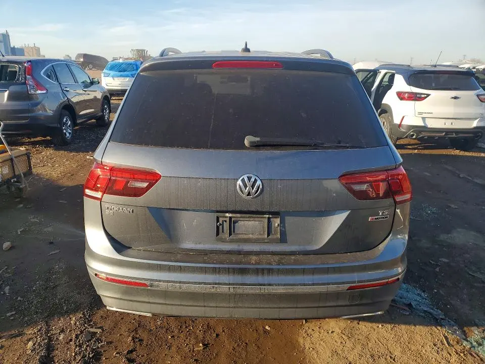 2018 VOLKSWAGEN TIGUAN SE  