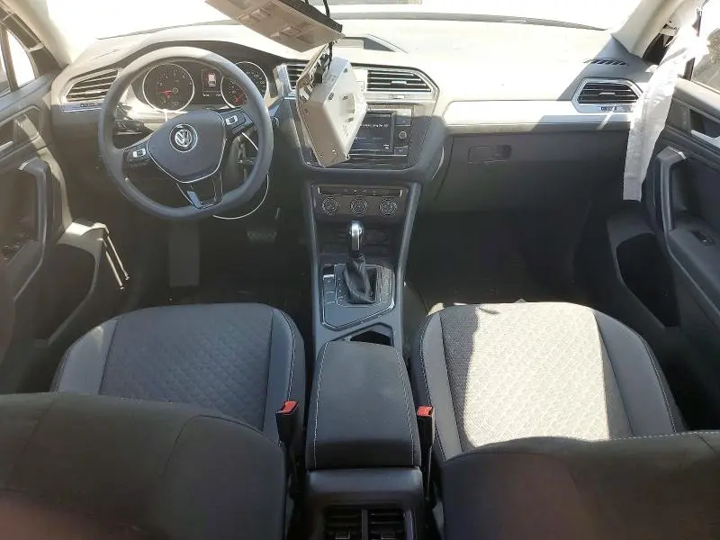 2021 VOLKSWAGEN TIGUAN S  