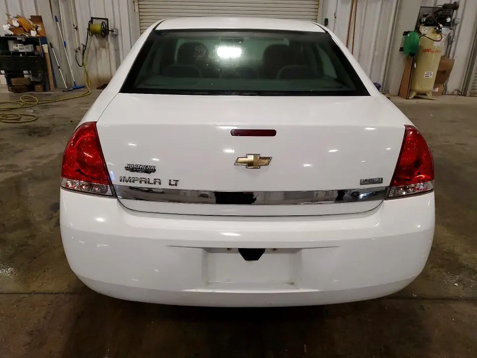 2010 CHEVROLET IMPALA LT  
