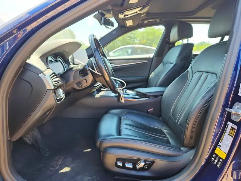 2019 BMW 530 XI  