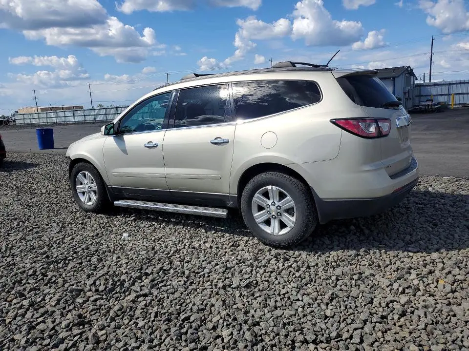 2014 CHEVROLET TRAVERSE LT  