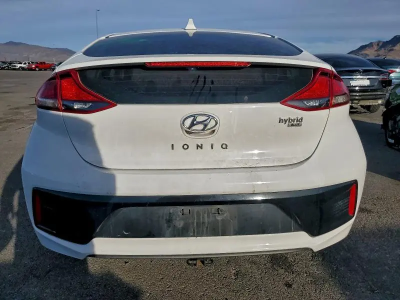 2018 HYUNDAI IONIQ BLUE  