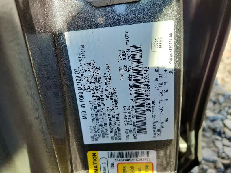 2016 FORD FUSION SE  