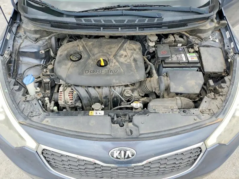 2015 KIA FORTE LX  