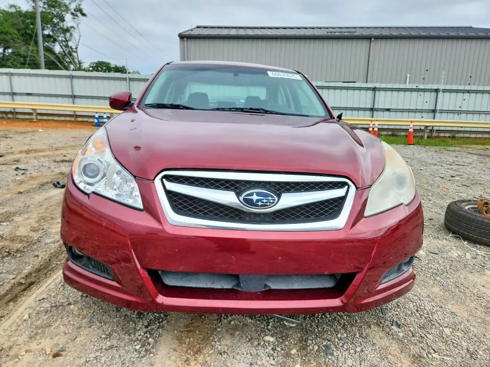 2010 SUBARU LEGACY 2.5I LIMITED  