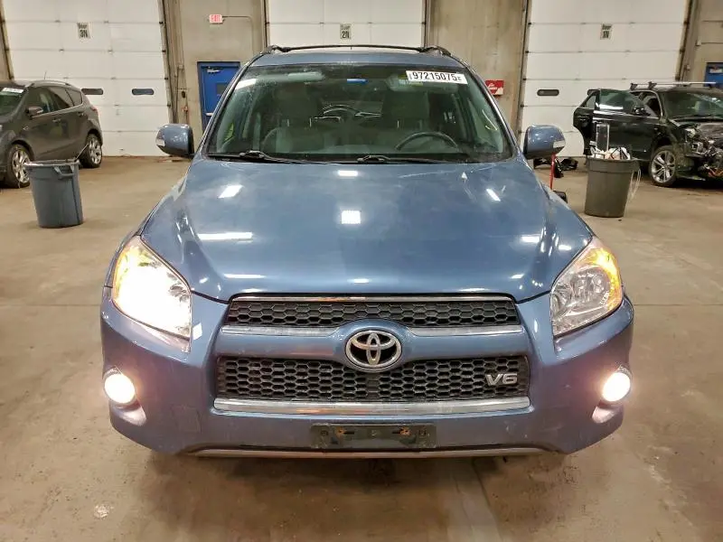 2011 TOYOTA RAV4 LIMITED  