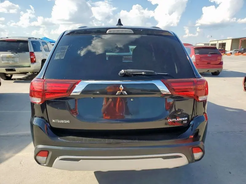 2019 MITSUBISHI OUTLANDER SE