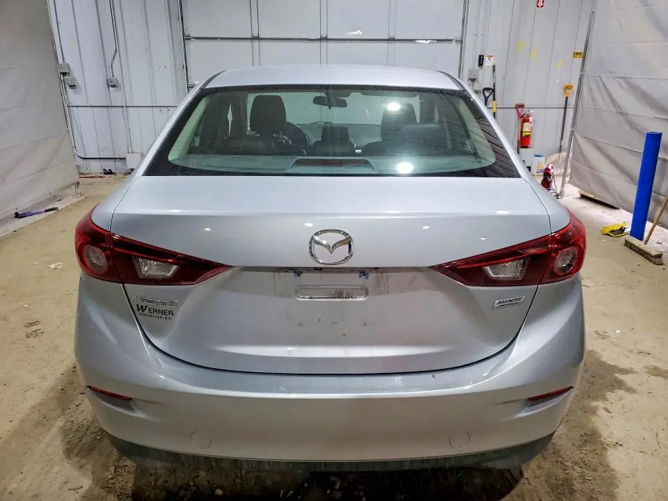 2017 MAZDA 3 TOURING  