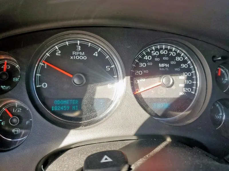 2011 CHEVROLET SUBURBAN C1500 LTZ  