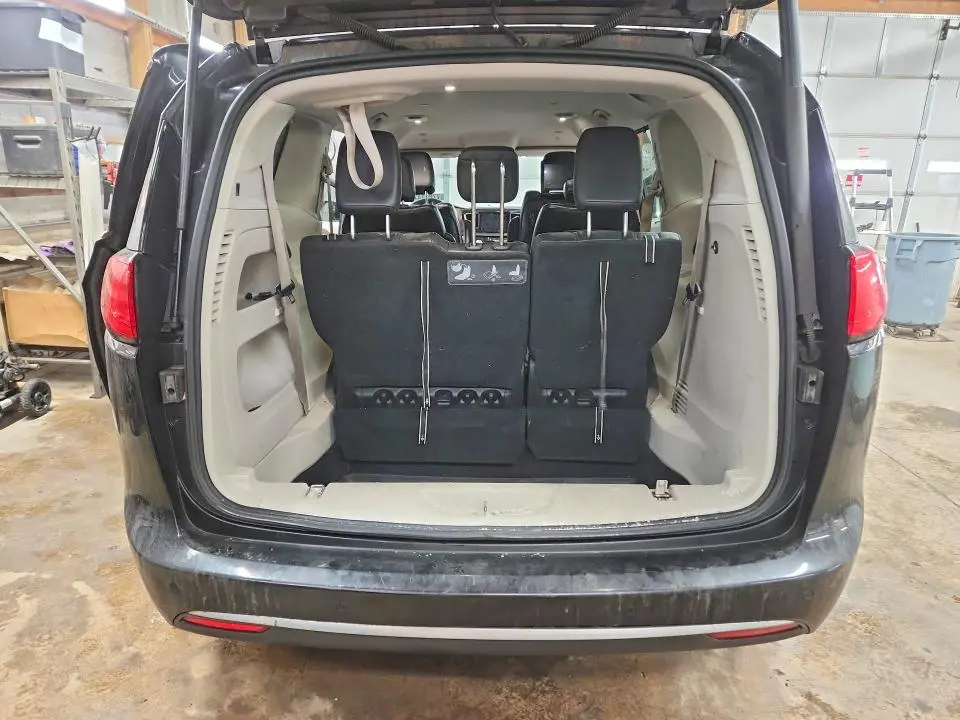 2018 CHRYSLER PACIFICA TOURING L PLUS  