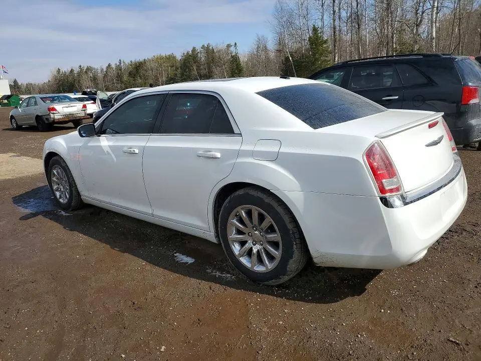 2013 CHRYSLER 300   