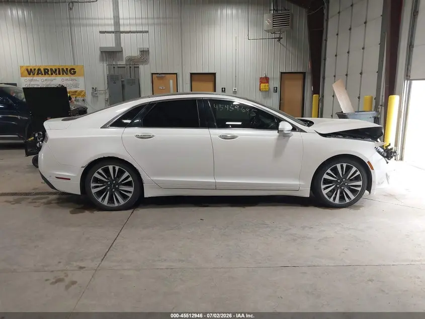2017 LINCOLN MKZ RESERVE