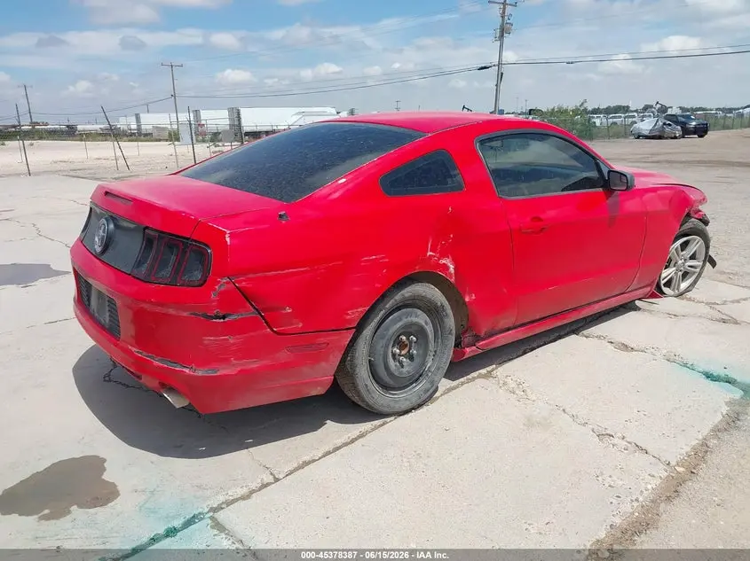 2014 FORD MUSTANG V6