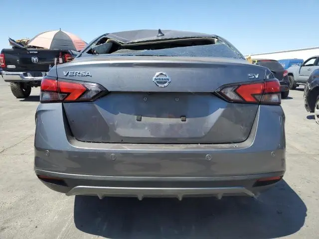 2020 NISSAN VERSA SV  