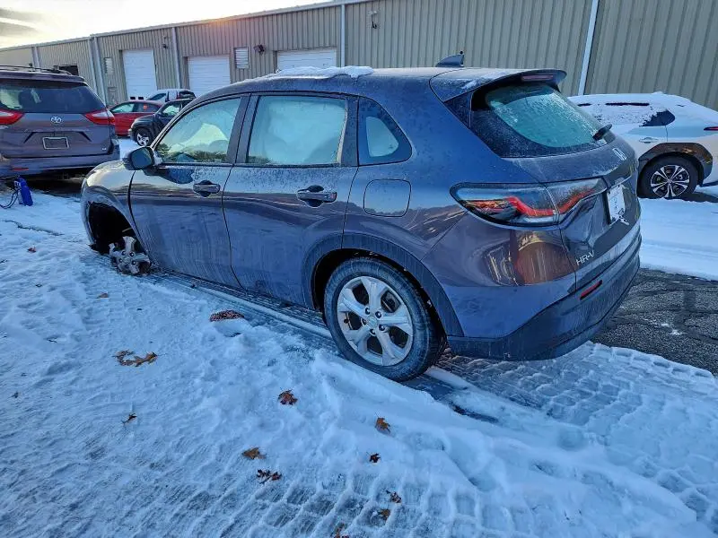 2023 HONDA HR-V LX  