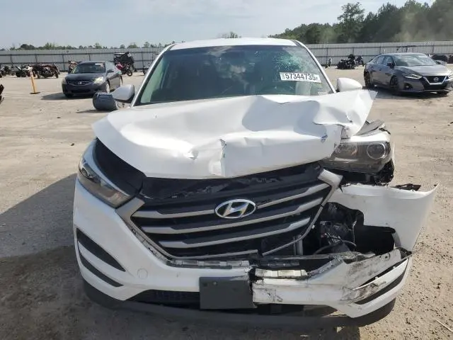 2018 HYUNDAI TUCSON SE  