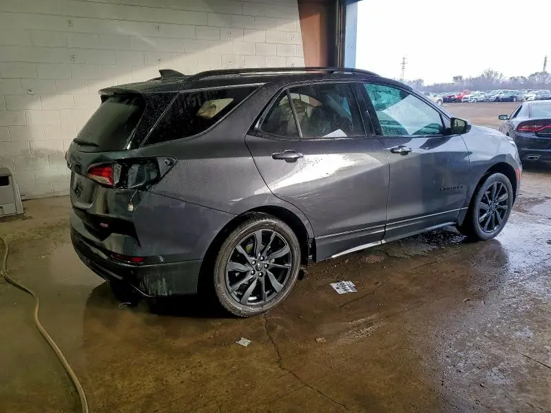 2022 CHEVROLET EQUINOX RS  