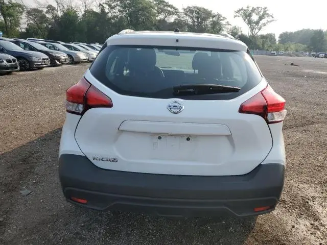 2019 NISSAN KICKS S  