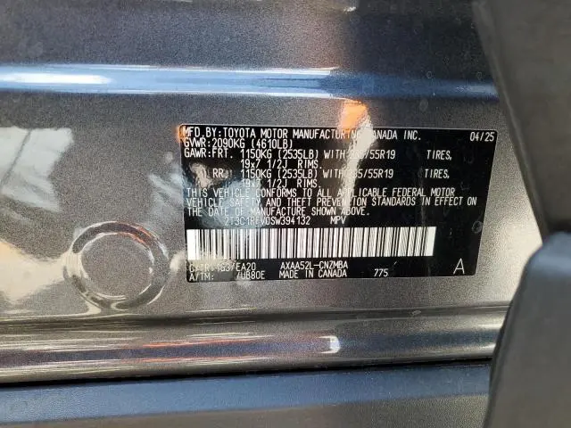 2025 TOYOTA RAV4 XLE PREMIUM  