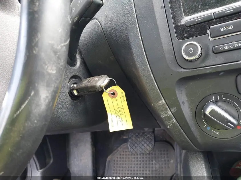 2014 VOLKSWAGEN JETTA 1.8T SE