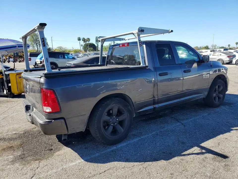 2016 RAM 1500 ST  