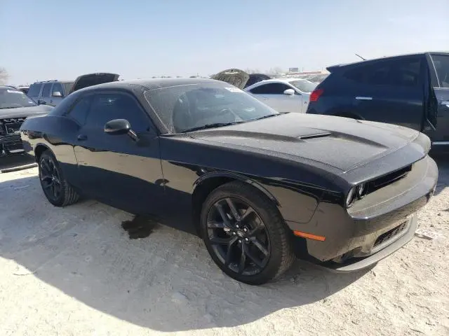 2022 DODGE CHALLENGER SXT