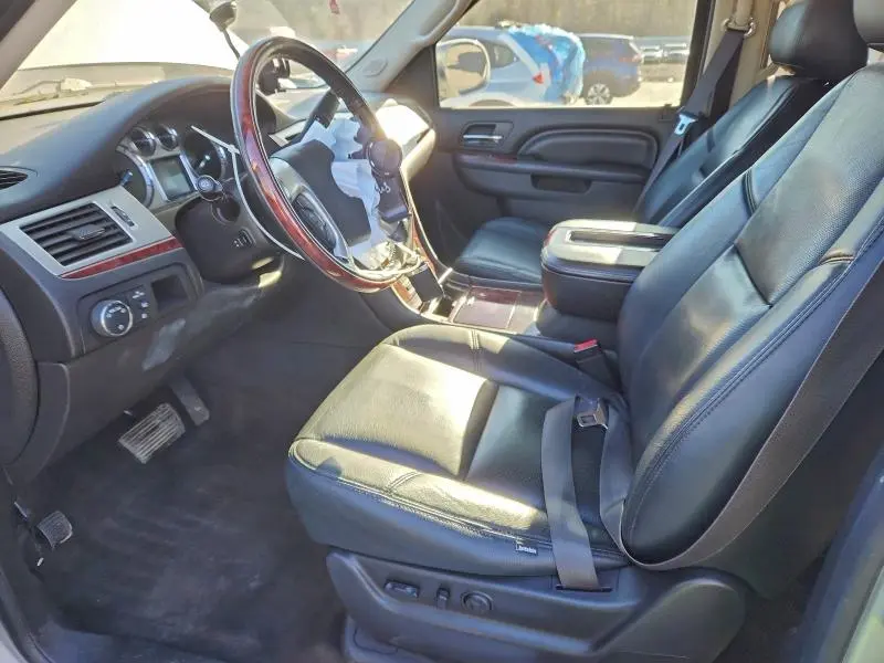 2014 CADILLAC ESCALADE ESV PREMIUM  