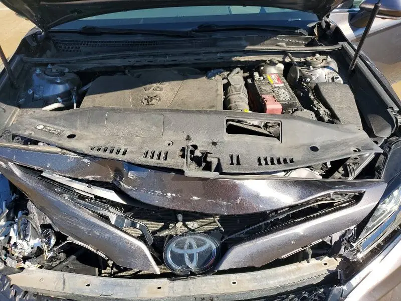 2019 TOYOTA CAMRY XSE V6  