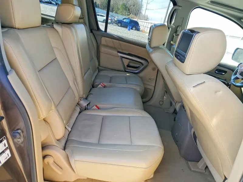 2015 NISSAN ARMADA SV  
